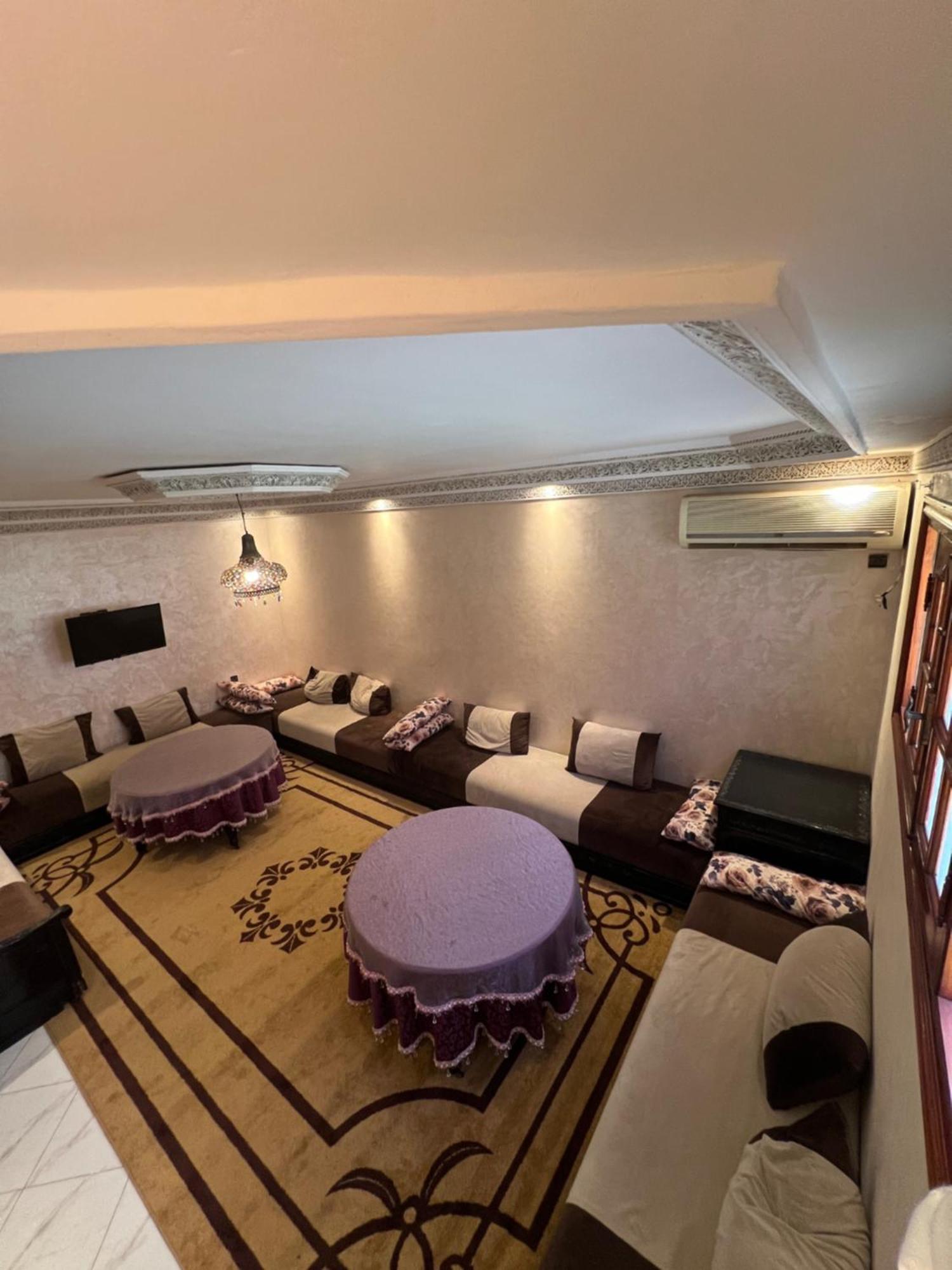 Spacieux Avec Cour Fleurie Et Hammam A Targa Marrakech Apartment Marrakesch