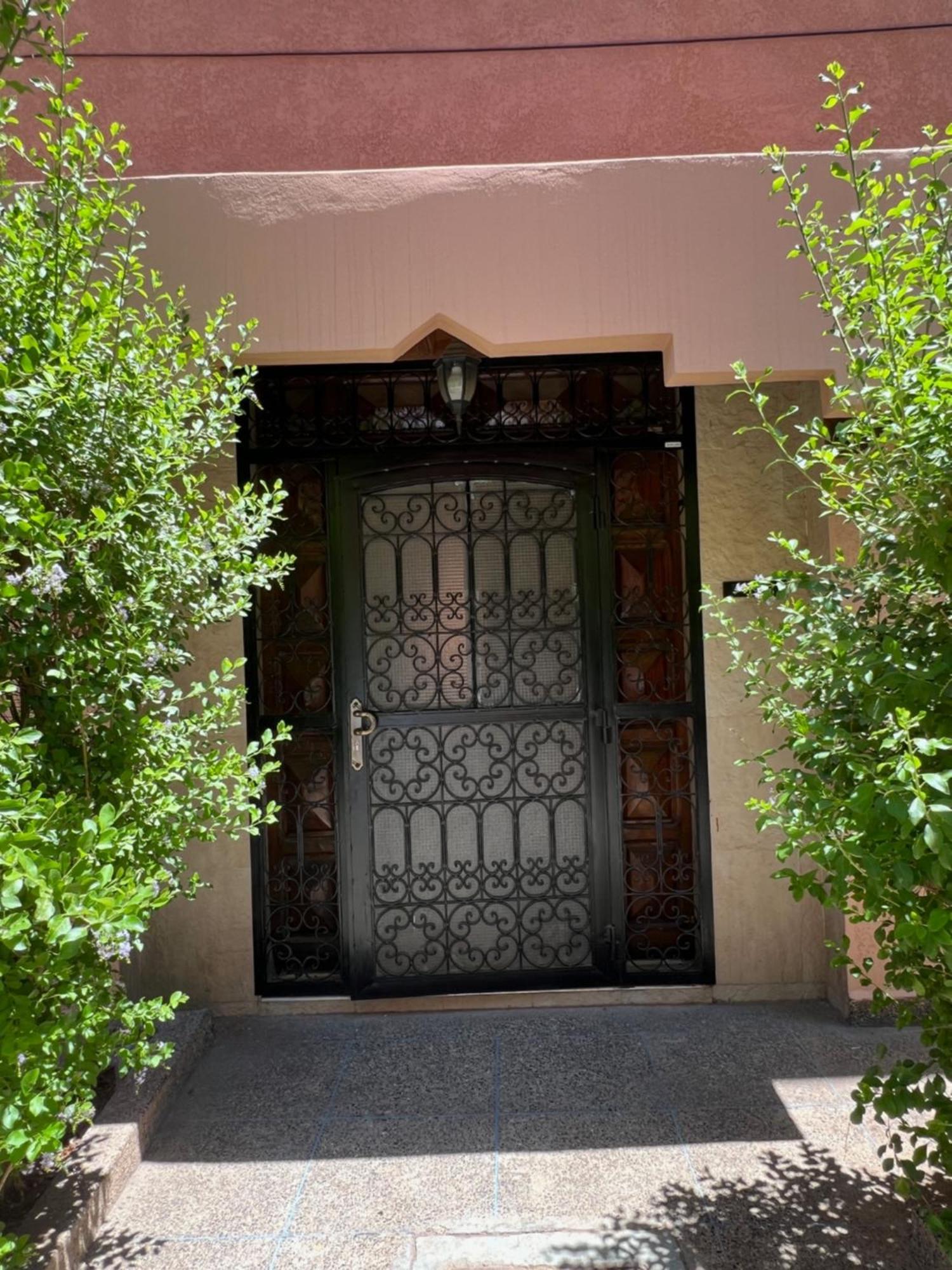 Spacieux Avec Cour Fleurie Et Hammam A Targa Marrakech Appartement *